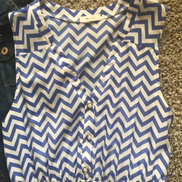 Lot of 3 woman’s clothing - Picture 2 of 5